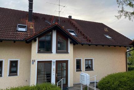 möblierte 3-Zimmer Maisonetten Wohnung - Bad Griesbach im Rottal