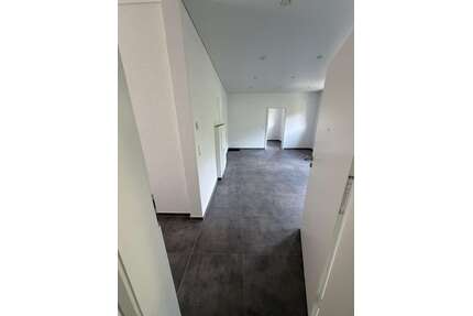 Wohnung zum Mieten in Neuenbürg 710,00 € 65 m²