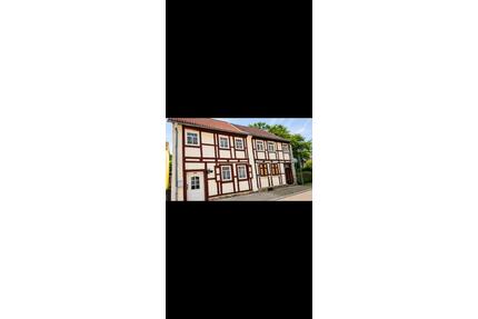 Einfamilienhaus zu vermieten - 750,00&nbsp;EUR Kaltmiete, ca.&nbsp; 136,00&nbsp;m&sup2; in Oschersleben (Bode) (PLZ: 39387)