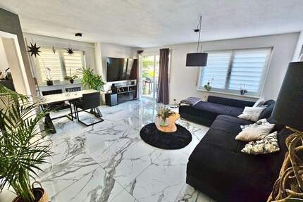 JETZT ZUSCHLAGEN! Attraktive 3-Zimmer-Erdgeschosswohnung mit Balkon, Küche, Stellplatz, Keller uvm... - Remshalden / Hebsack