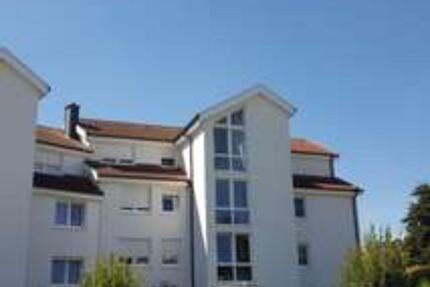 Möbelierte Penthousewohnung - 630,00&nbsp;EUR Kaltmiete, ca.&nbsp; 66,00&nbsp;m&sup2; in Herford (PLZ: 32052)