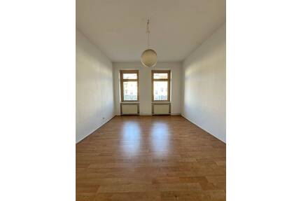 Bezugsfreie 2-Zi.-Altbauwohnung mit Flair - lichtdurchflutet und groß, in bester Lage Kreuzbergs! - Berlin