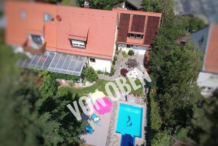 Ihr privates Paradies zu zweit - Stilvolles Haus mit Pool, Doppelgarage und Gartenidylle - Fürth Südstadt