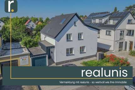 Haus zum Kaufen in Mannheim NeuostheimNeuhermsheim 1.090.000,00 € 264 m² - Mannheim / Neuostheim/Neuhermsheim