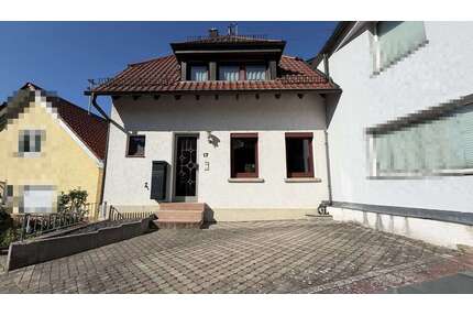 Haus zum Kaufen in Steinheim-Kleinbottwar 334.000,00 € 77 m²