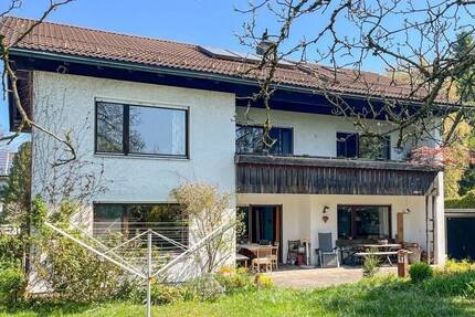 Viel Platz in ruhiger Umgebung - 1.150.000,00&nbsp;EUR Kaufpreis, ca.&nbsp; 240,00&nbsp;m&sup2;&nbsp;Wohnfl&auml;che in Stephanskirchen (PLZ: 83071) Haidholzen
