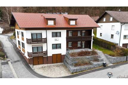 Schönes 2-Familien Wohnhaus in Gotteszell