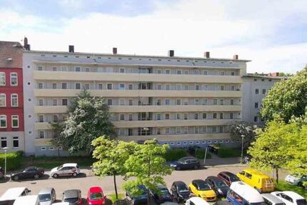 Modernisierte 1 Zi.Whg. in beliebter Lage ab April 2026 - Kiel Ravensberg