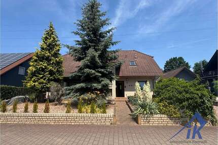 Haus zum Mieten in Kaiserslautern Einsiedlerhof 3.400,00 € 200 m² - Kaiserslautern / Einsiedlerhof