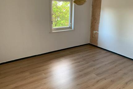 Einfamilienhaus ab 1.6. zu vermieten - Ronshausen