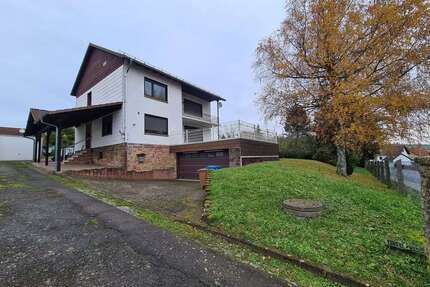 Haus zum Mieten in Schallodenbach 1.500,00 € 143 m²