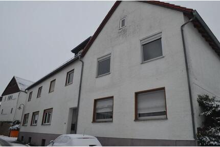 Sehr Helle und Provisionsfreie 4 Zimmer Wohnung ab sofort zu vermieten - Grävenwiesbach