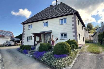 Haus zum Kaufen in Boos 199.000,00 € 149 m²