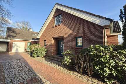 Haus zum Kaufen in Bad Segeberg 995.000,00 € 236.12 m²