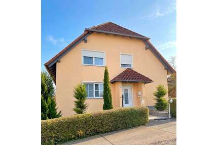 Haus zum Kaufen in Markt Taschendorf 470.000,00 € 260 m²