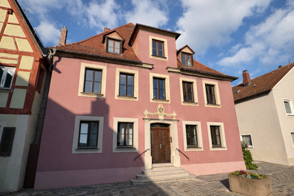 Haus zum Kaufen in Weißenburg 529.000,00 € 345 m²