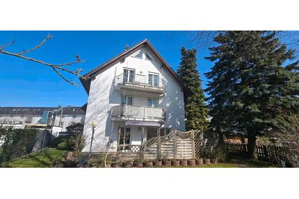 3 Zi-EG-Whg. 77qm1994 Große, schöne Terrasse & Hobbyraum, Duplex - München Allach-Untermenzing