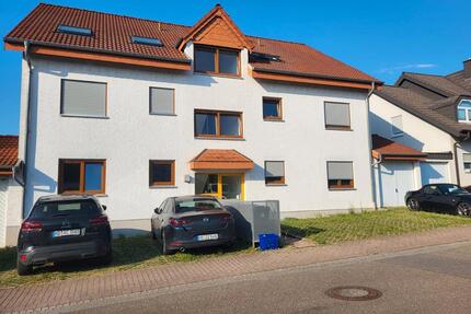 3 Zimmer-Wohnung in Nußloch, großen Balkon incl. 2 Stellplätze