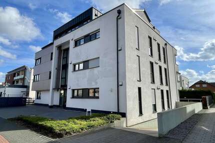 Haus zum Kaufen in Hövelhof 2.598.000,00 € 865 m²