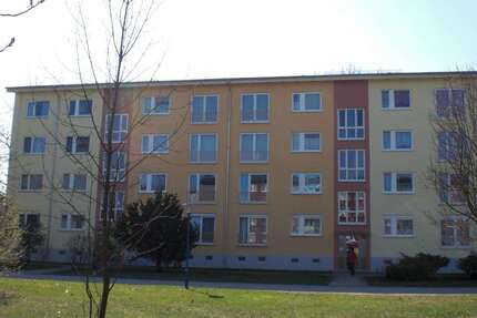 Wohnung zum Mieten in Hoyerswerda 275,00 € 52.92 m²