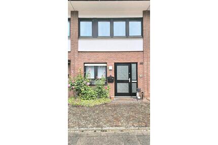 Rheinhaus zu vermieten ab - Juni.2026 - Krefeld Benrad