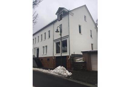 Zwei Mehrfamilienhäuser (7 Einheiten) im Zentrum von Hilchenbach