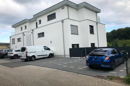 Exklusive 3,5-Zimmer-Wohnung mit Balkon Margarethenhöhe - Bergisch Gladbach