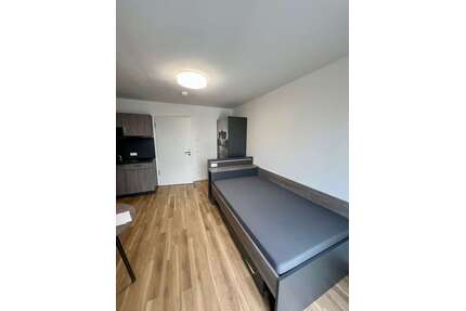 Wohnung zum Mieten in Berlin 700,00 € 22.19 m²
