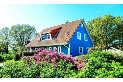 Exklusives Schwedenhaus mit 3 Wohneinheiten und Boddenblick in Bestlage von Wieck - Wieck a. Darß