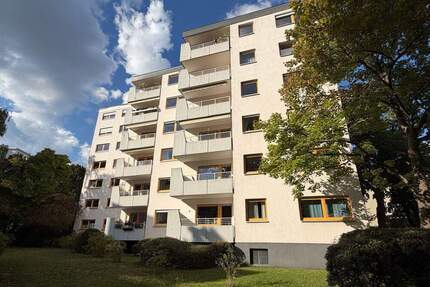 Geräumige 3-Zimmer-Wohnung mit 2 Balkonen in Kassel-Vorderer Westen