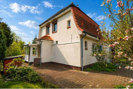 Interessantes Einfamilienhaus mit möglichem Bauplatz in schöner Lage von Finkenkrug - Falkensee