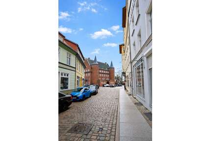 Wohnung zum Mieten in Stralsund 820,00 € 82 m²