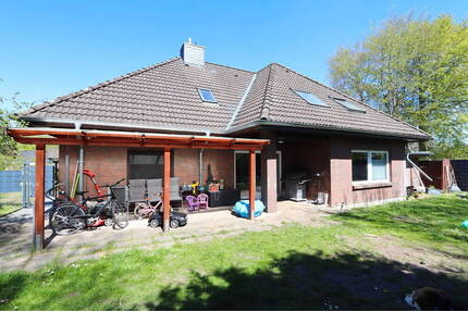 Einfamilienhaus mit Garage in Sackgassenlagen von Schmalfeld