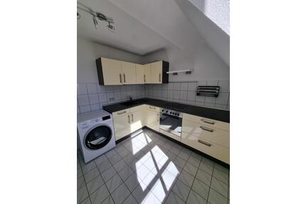 Schöne moderne 2 Raum Wohnung, Einbauküche, Schlöben - Stadtroda