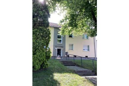 Frisch renovierte 3-Zi.-Whg. mit großem Balkon in Überruhr-Holthausen - Essen Stadtbezirk VIII