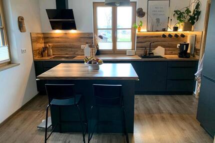 4-Zimmer-Wohnung zu vermieten - 1.430,00&nbsp;EUR Kaltmiete, ca.&nbsp; 110,00&nbsp;m&sup2; in Schlehdorf (PLZ: 82444) Unterau