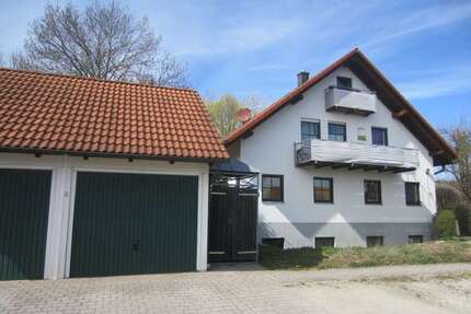 Haus zum Kaufen in Essenbach-Mirskofen 739.000,00 € 284 m²