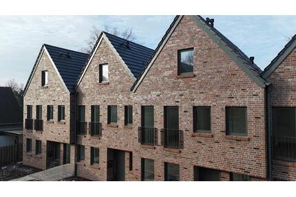 Bezugsfertig ab sofort! Exklusives Neubau-Reihenendhaus im Herzen von Friedrichsfehn! - Edewecht