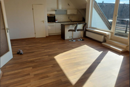 Provisionsfrei!! 3 Zimmer-Maisonettewohnung mit Sonnenbalkon - Frechen