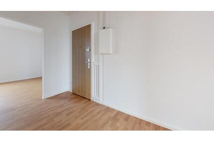 Helle 2-Raum-Wohnung mit Dusche in der 5. Etage - Halle (Saale) Dölau