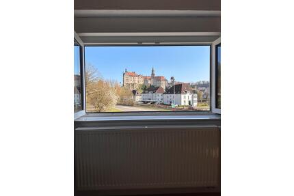 Erstbezug! Vollmöbilierte 3er-WG im DG mit Schlossblick in SIG - Sigmaringen