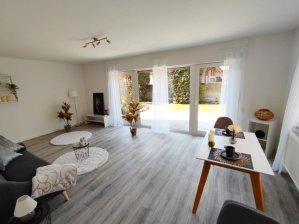 Doppelhaushälfte mit Wintergarten, Garten & Garage in Rheine