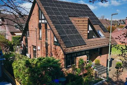 Wohnen 2.0 - So wohnt man heute! Freistehendes luxuriöses EFH in bester Lage von Neuss - Furth