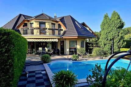 Haus zum Kaufen in Röderaue 395.000,00 € 160 m²