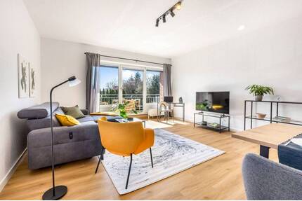 Lage, Lage, Lage - Renovierte ETW mit Balkon und Fahrstuhl in unmittelbarer Nähe zum Meer - Bad Zwischenahn Bad Zwischenahn I