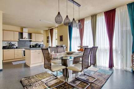 Haus zum Kaufen in Cottbus 675.000,00 € 307 m²