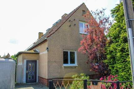 Einfamilienhaus mit großem Garten in Sprotta-Siedlung - Eilenburg
