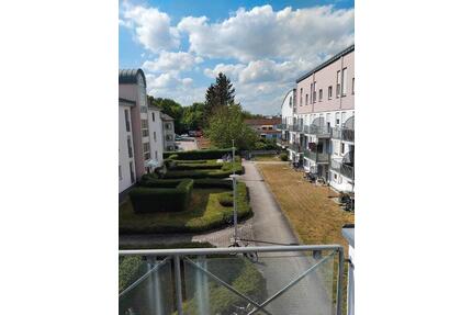 schöne 2-Zimmer-Wohnung mit Balkon in Regensburg