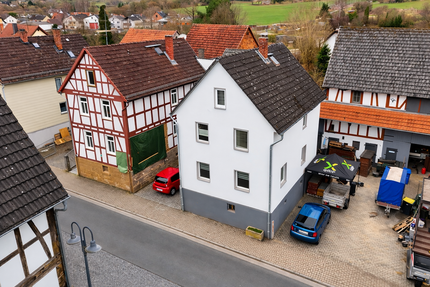 Haus zum Kaufen in Staufenberg 181.000,00 € 140 m²