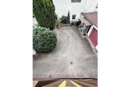 großes Wohn-u. Geschäftshaus, inkl. City-Baugrundstück+ 150m² Laden, + Kosmetikstudio, + Kiosk, +2 Wohnungen, + 2 Garagen, Neubauerweiterung möglich. - Lampertheim